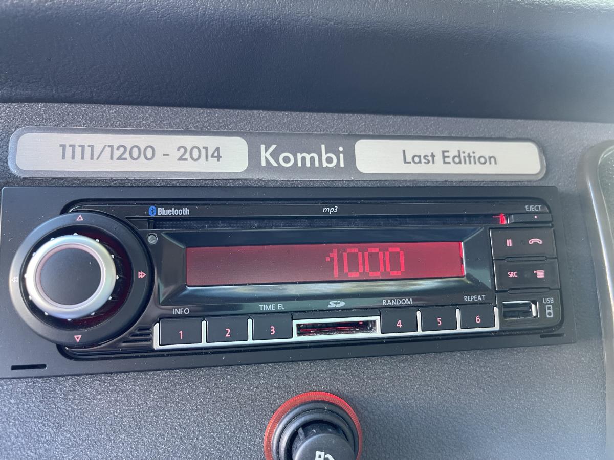Kombi - Foto #5 do anúncio à venda de Carro clássico