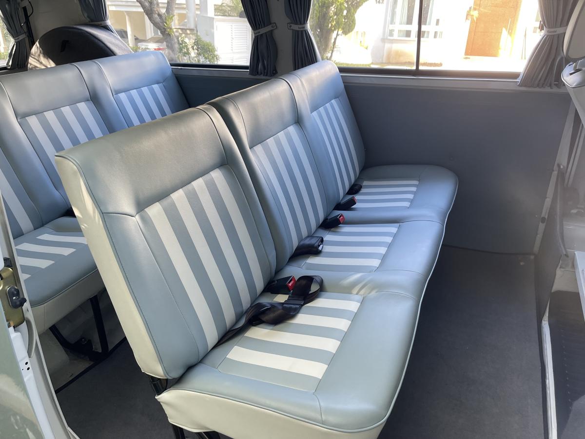 Kombi - Foto #7 do anúncio à venda de Carro clássico