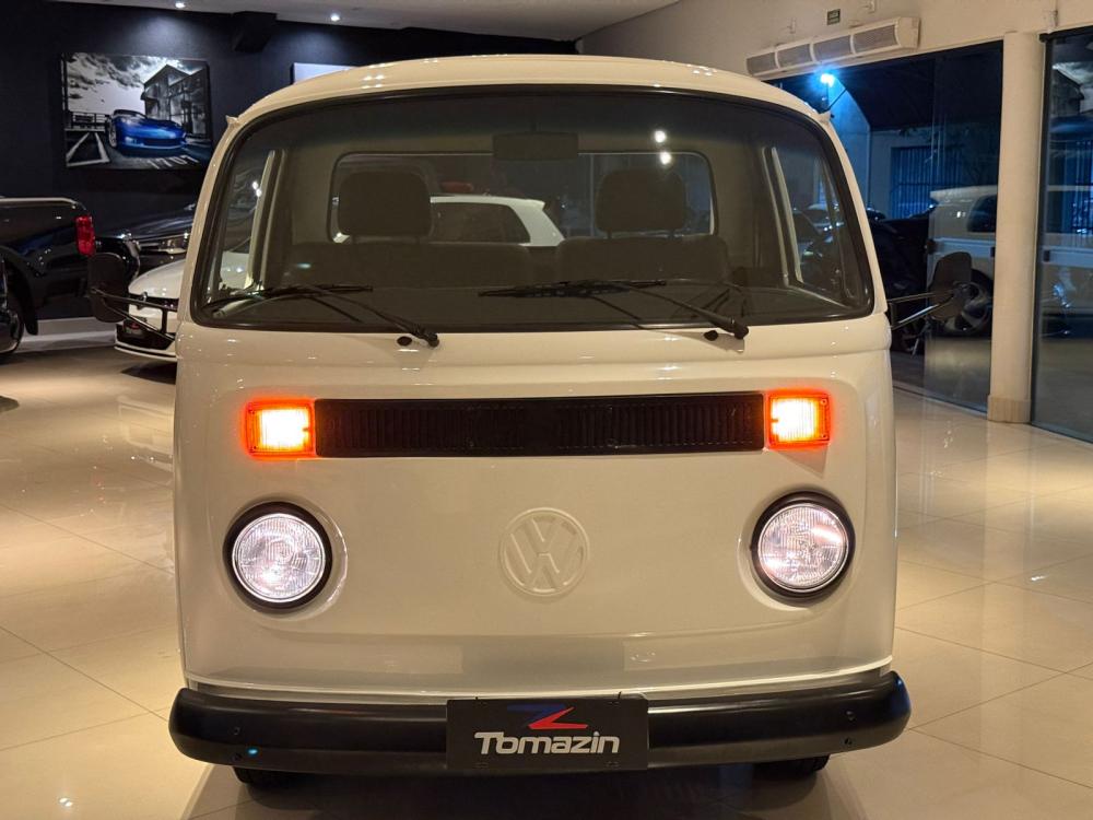 Kombi - Foto #6 do anúncio à venda de Carro clássico