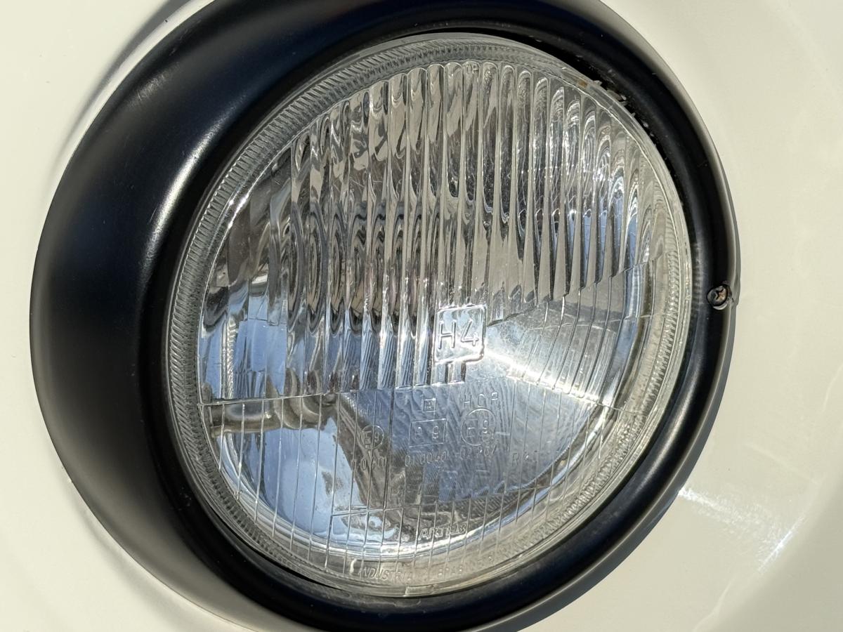 Kombi - Foto #20 do anúncio à venda de Carro clássico