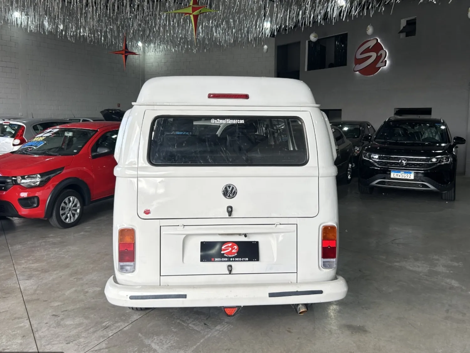 Kombi - Foto #5 do anúncio à venda de Carro clássico