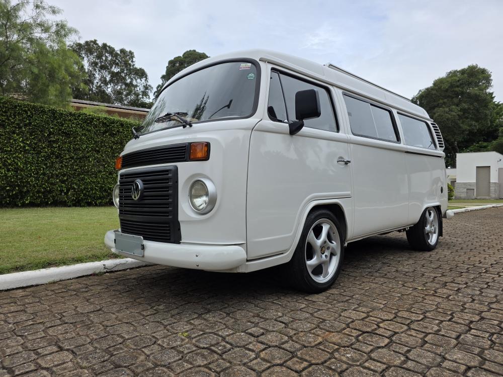 Kombi - Foto #11 do anúncio à venda de Carro clássico