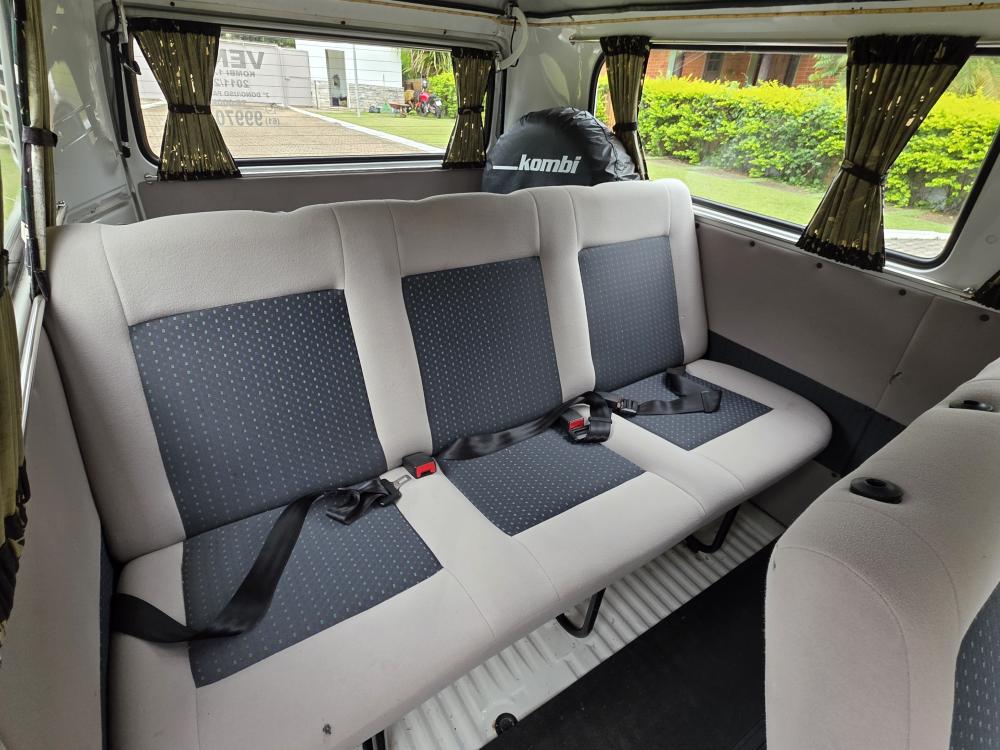 Kombi - Foto #20 do anúncio à venda de Carro clássico