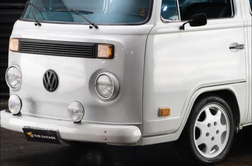 Kombi - Foto #7 do anúncio à venda de Carro clássico