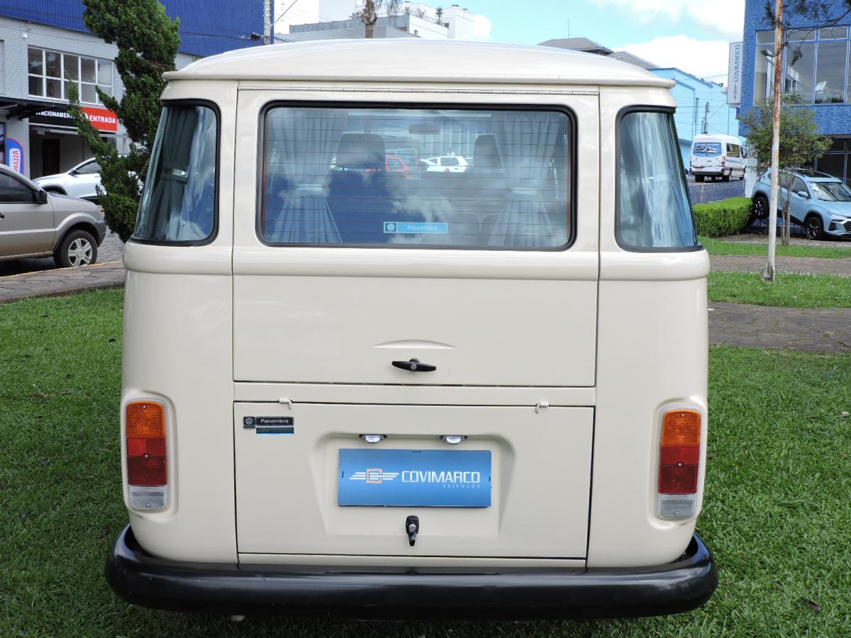 Kombi - Foto #2 do anúncio à venda de Carro clássico
