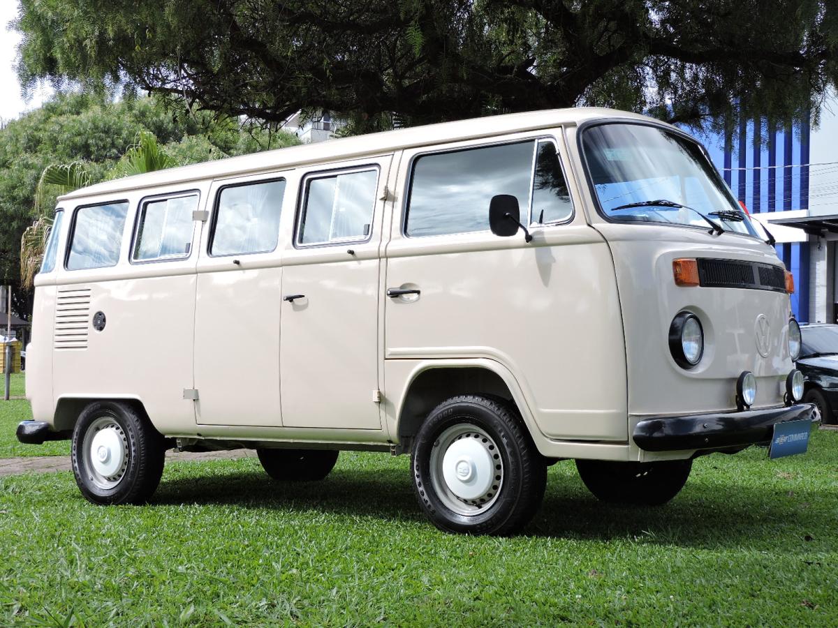 Kombi - Foto #12 do anúncio à venda de Carro clássico