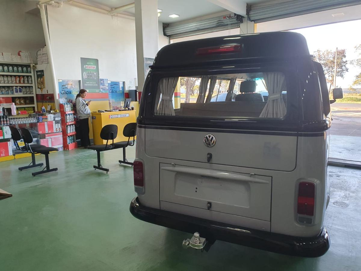 Kombi - Foto #5 do anúncio à venda de Carro clássico