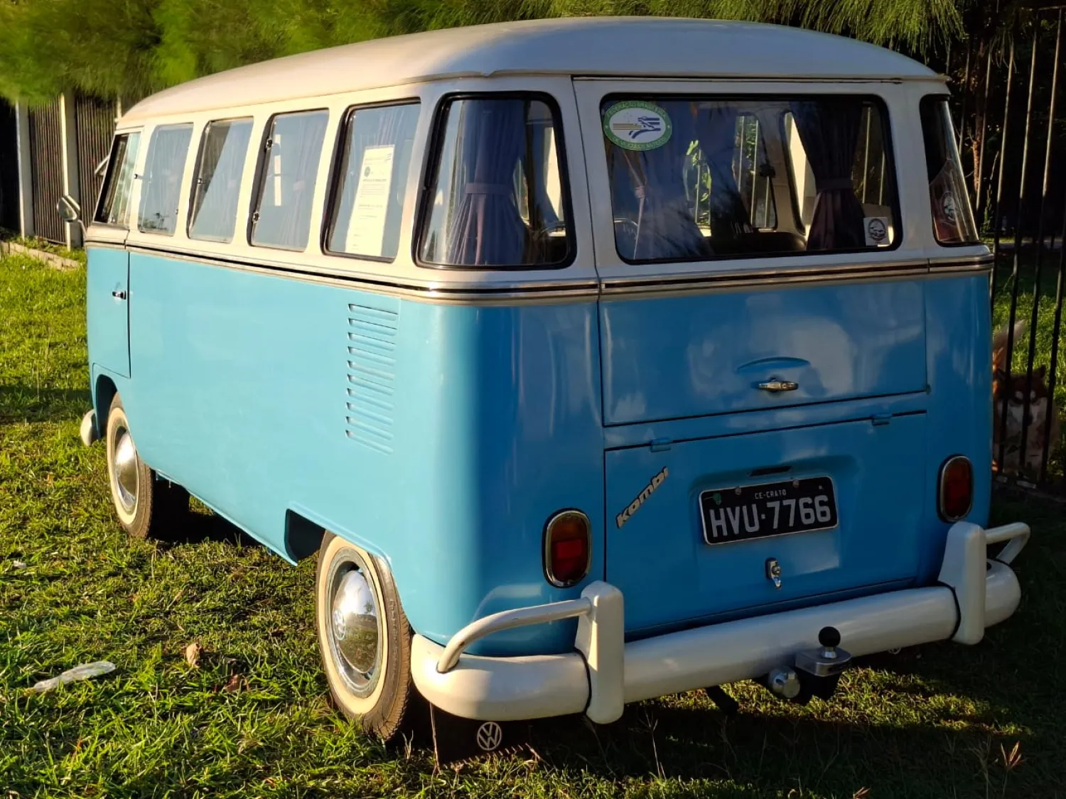 Kombi - Foto #5 do anúncio à venda de Carro clássico