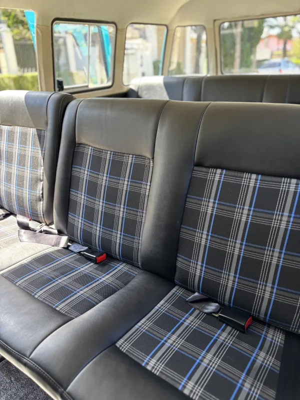 Kombi - Foto #12 do anúncio à venda de Carro clássico