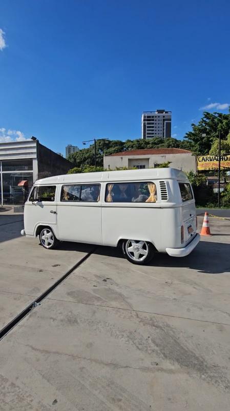 Kombi - Foto #10 do anúncio à venda de Carro clássico