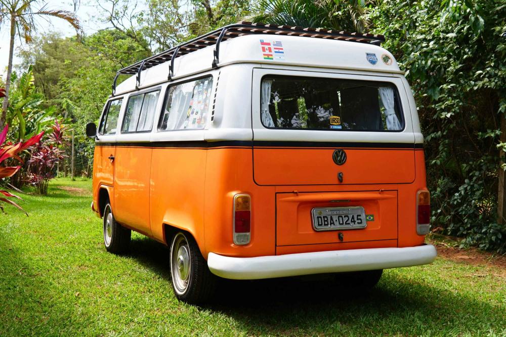 Kombi - Foto #4 do anúncio à venda de Carro clássico