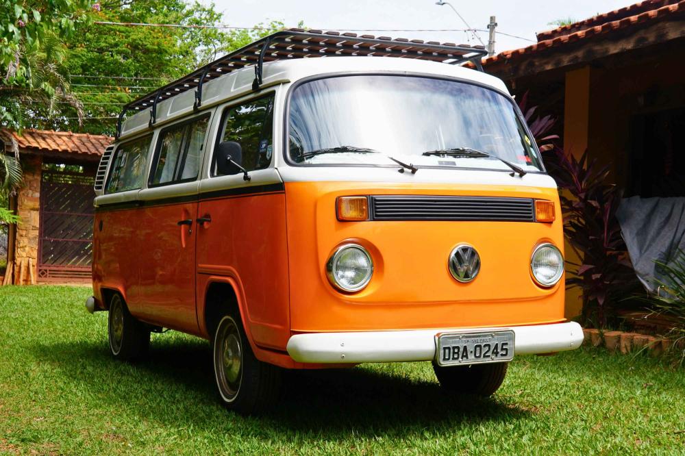 Kombi - Foto #9 do anúncio à venda de Carro clássico