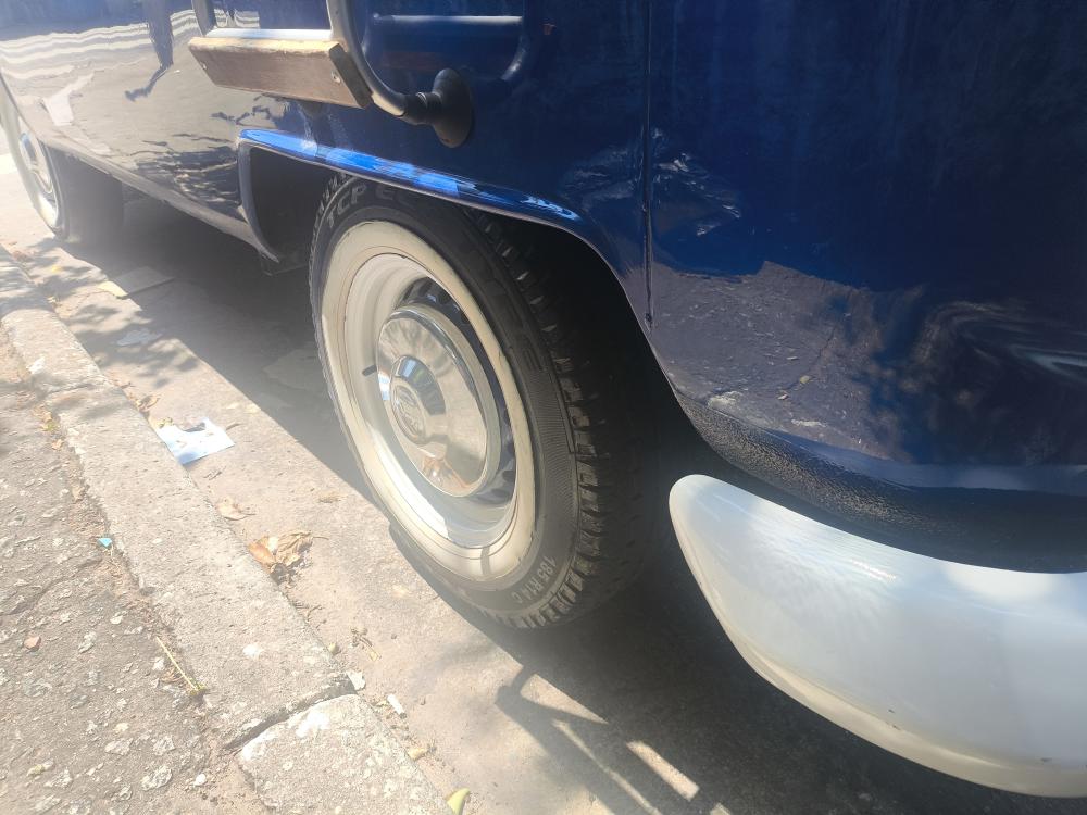Kombi - Foto #6 do anúncio à venda de Carro clássico