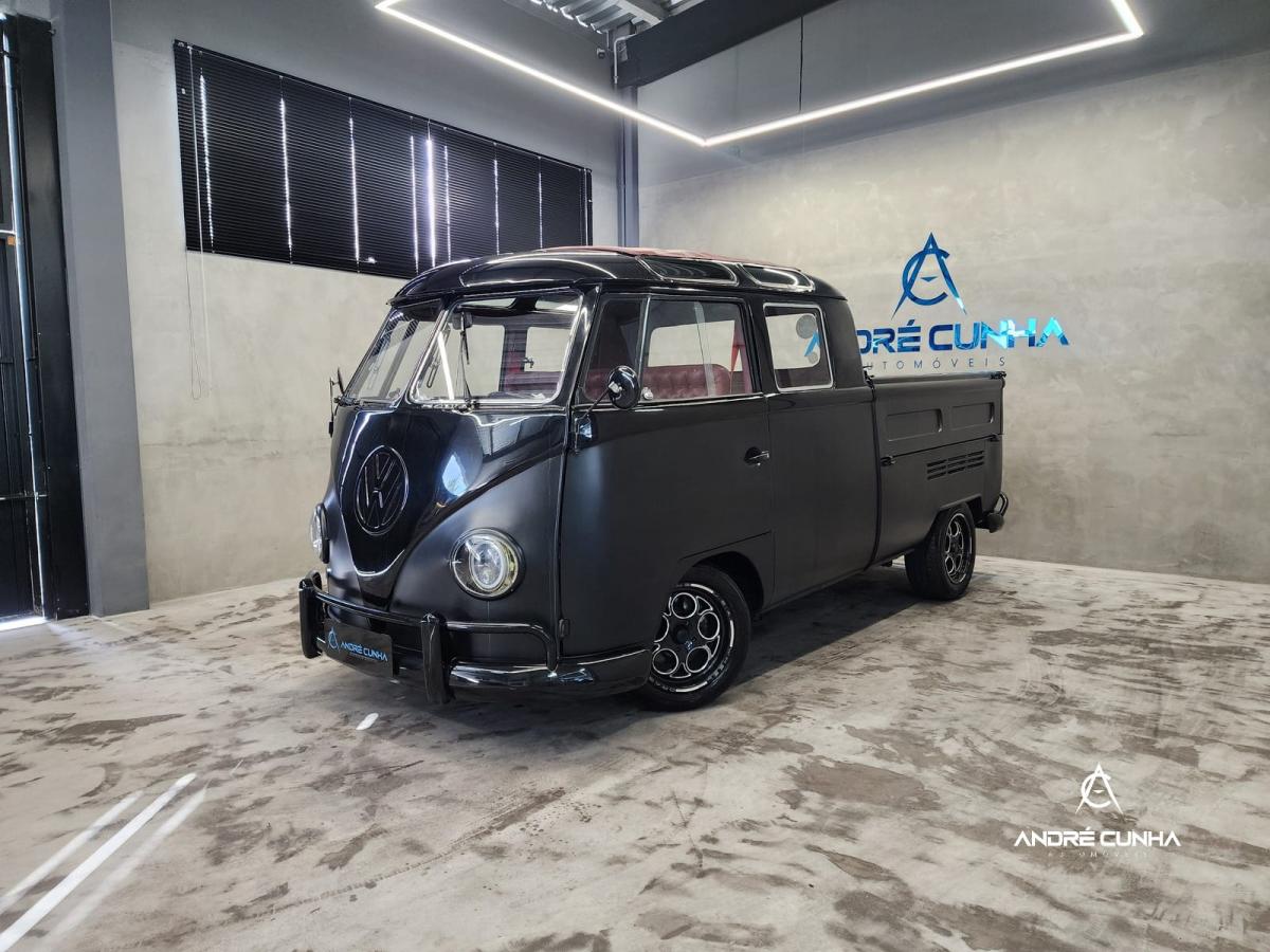 Kombi - Foto #2 do anúncio à venda de Carro clássico