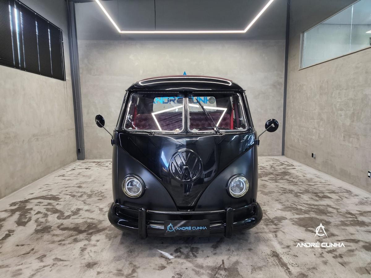 Kombi - Foto #9 do anúncio à venda de Carro clássico