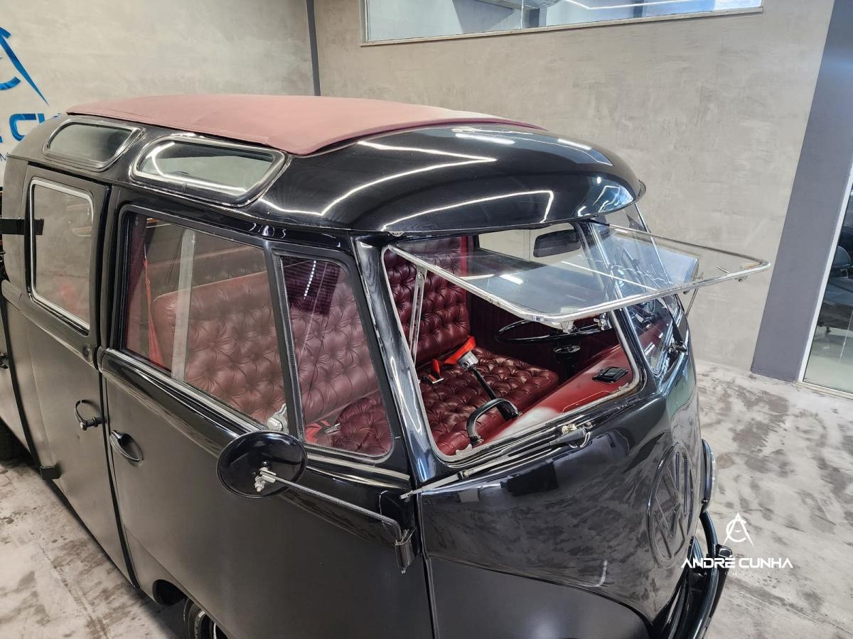 Kombi - Foto #16 do anúncio à venda de Carro clássico