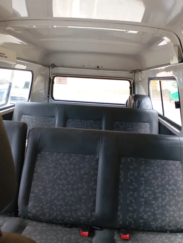 Kombi - Foto #15 do anúncio à venda de Carro clássico