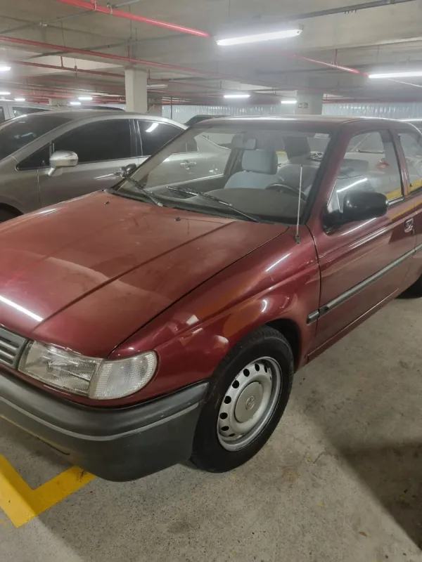 Logus - Foto #3 do anúncio à venda de Carro clássico