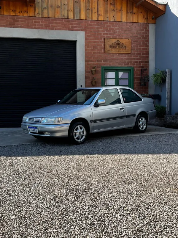 Logus - Foto #2 do anúncio à venda de Carro clássico
