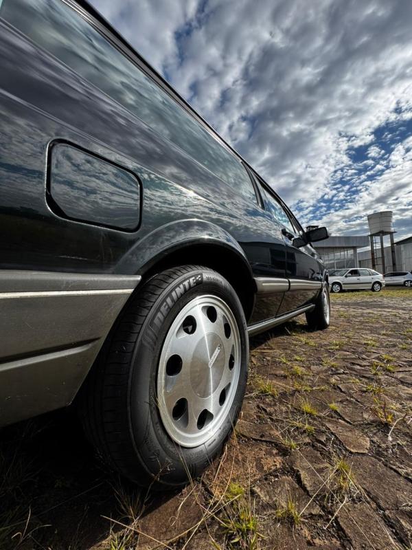 Parati - Foto #4 do anúncio à venda de Carro clássico