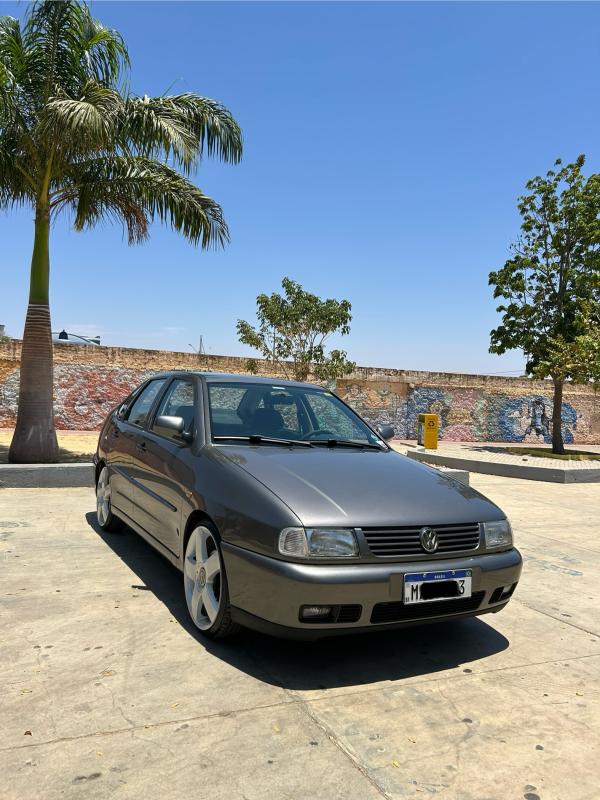 avv-volkswagen-polo-1-8-mi-ap-classic-venda-di719ls-imagem-003