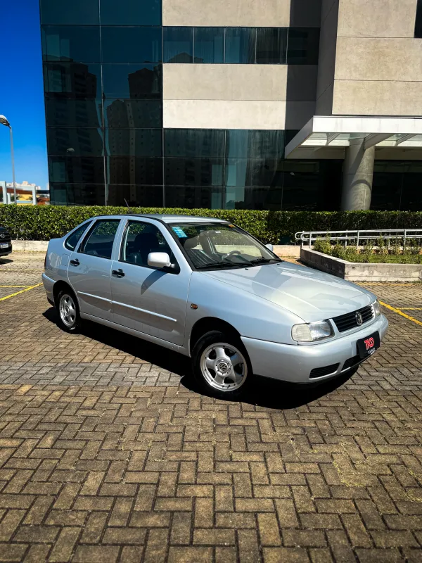 Polo - Foto #15 do anúncio à venda de Carro clássico