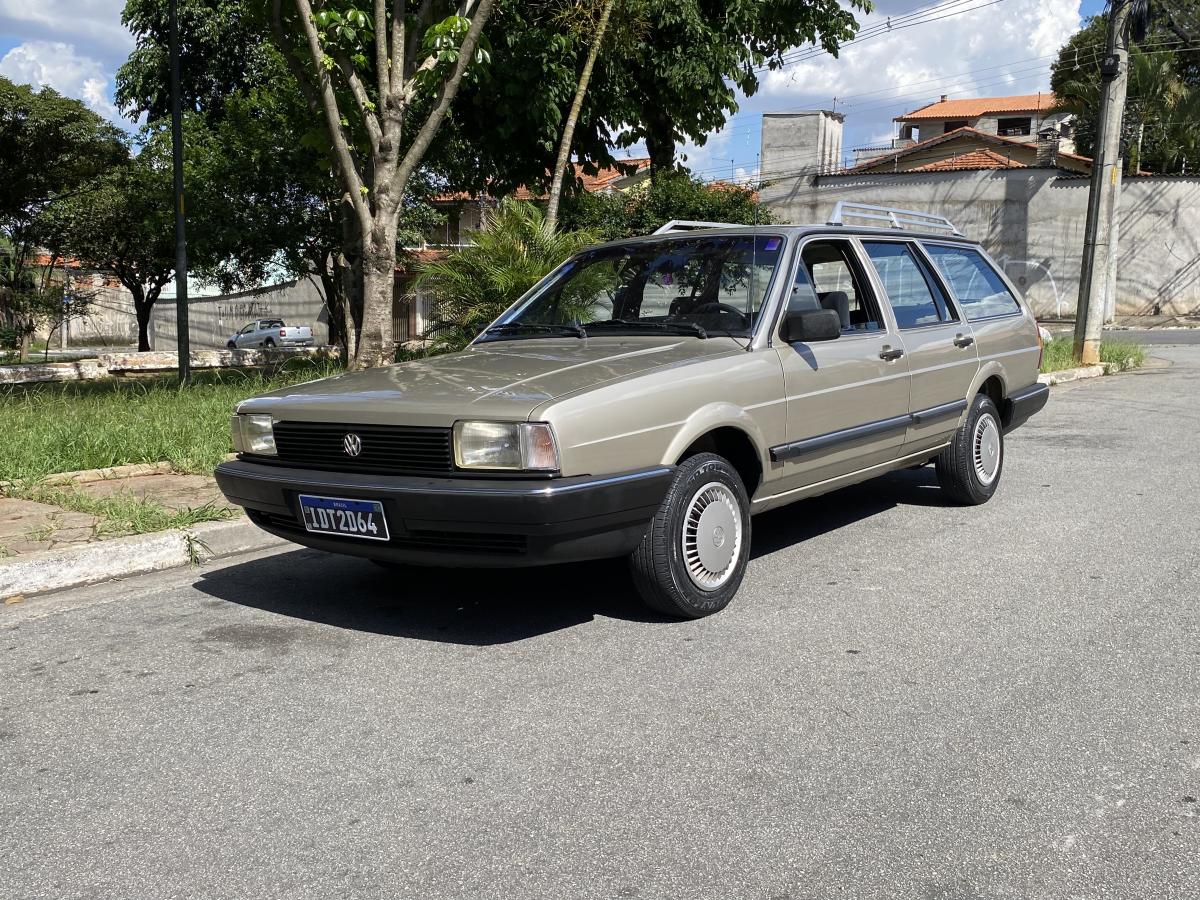 Quantum - Foto #12 do anúncio à venda de Carro clássico