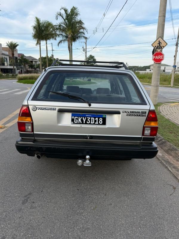 Quantum - Foto #4 do anúncio à venda de Carro clássico
