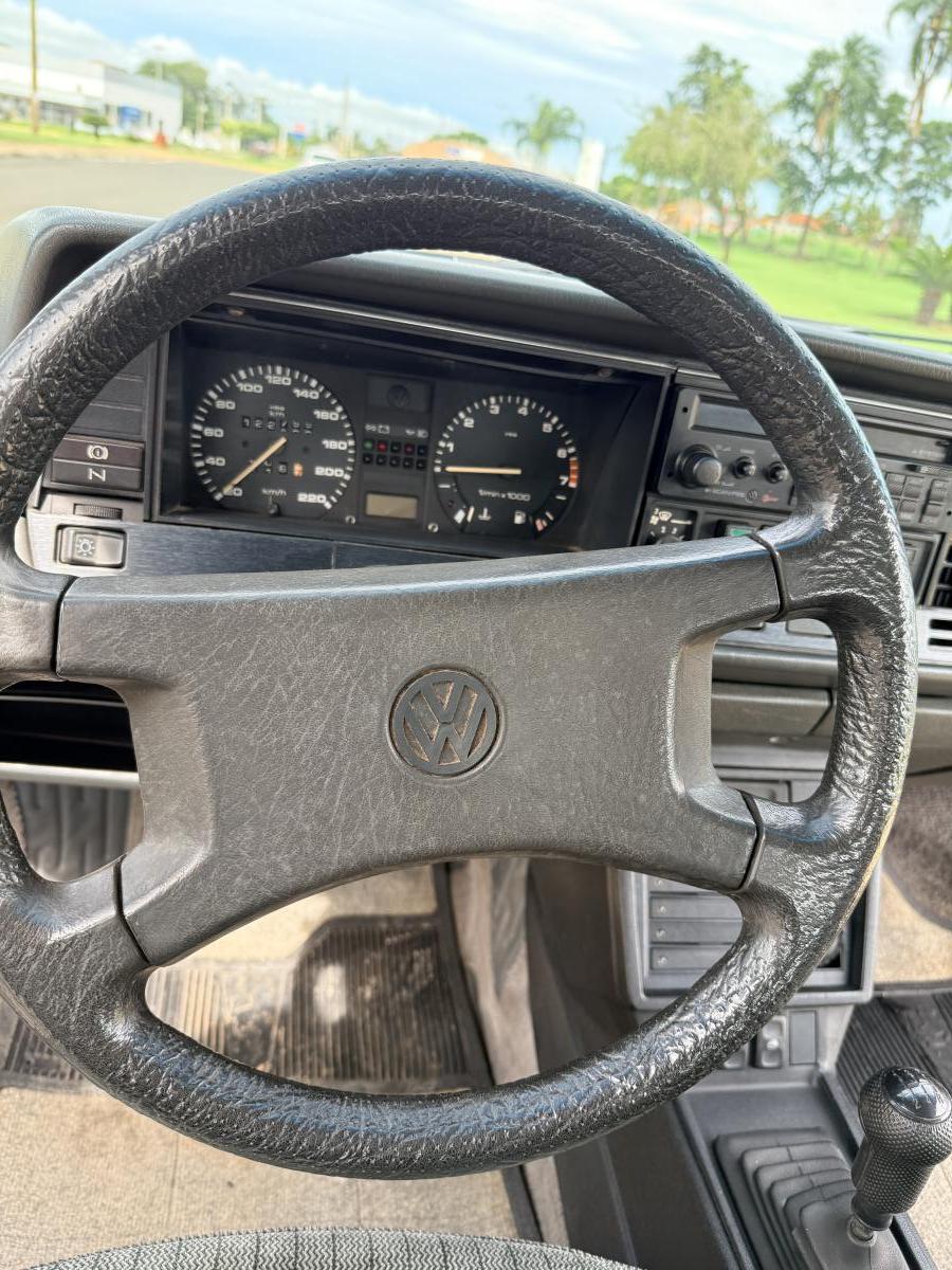 Quantum - Foto #3 do anúncio à venda de Carro clássico