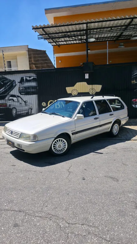 Quantum - Foto #2 do anúncio à venda de Carro clássico