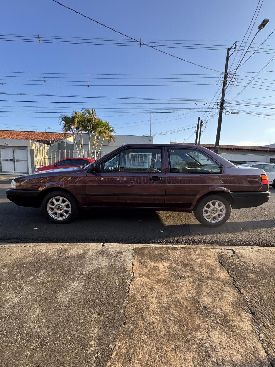 Santana - Foto #2 do anúncio à venda de Carro clássico