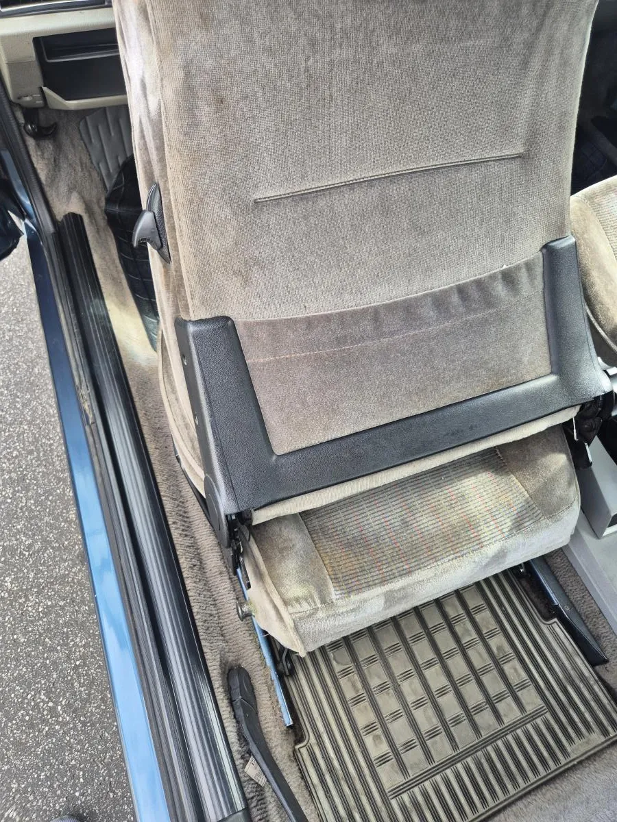 avv-volkswagen-santana-gls-venda-g15r6rq-imagem-001