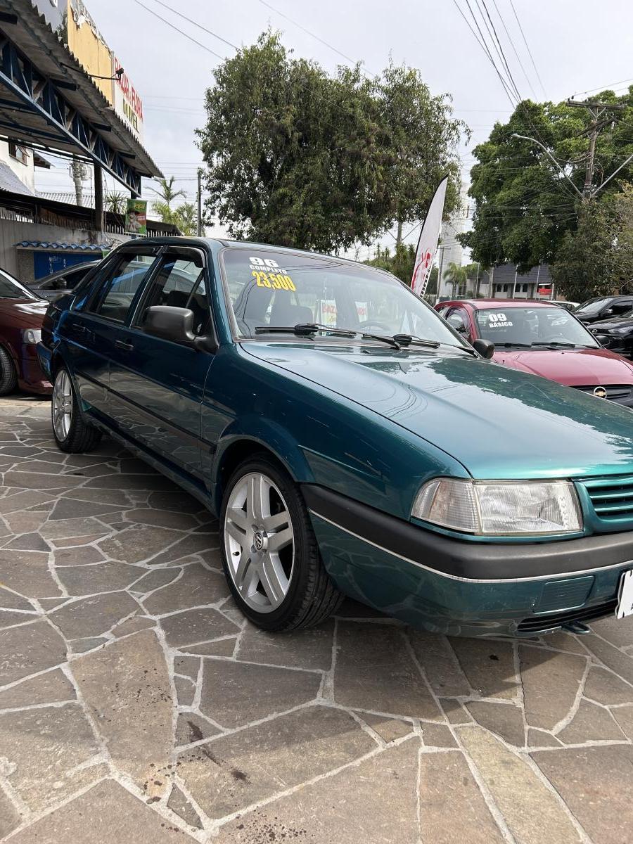 Santana - Foto #2 do anúncio à venda de Carro clássico