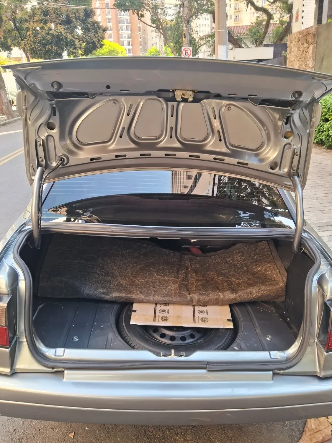 avv-volkswagen-santana-venda-40bc5d1-imagem-007