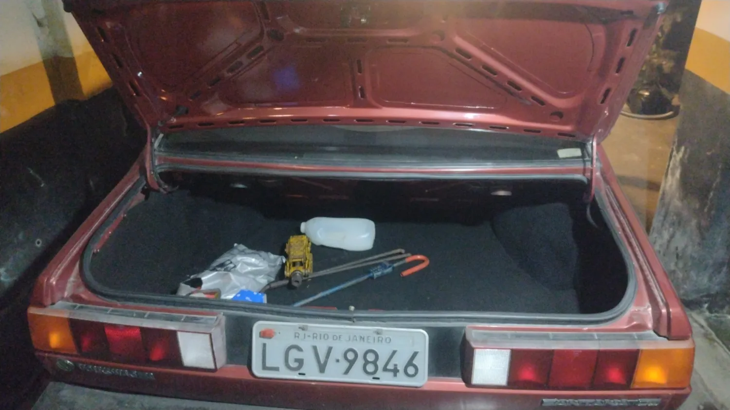 Santana - Foto #3 do anúncio à venda de Carro clássico