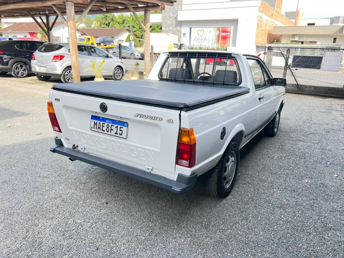 Saveiro - Foto #6 do anúncio à venda de Carro clássico