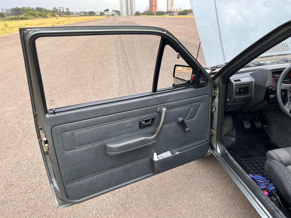 Saveiro - Foto #25 do anúncio à venda de Carro clássico