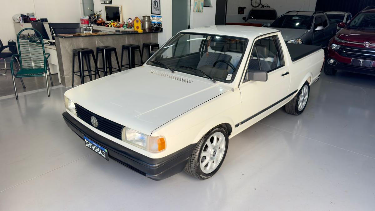 Saveiro - Foto #2 do anúncio à venda de Carro clássico