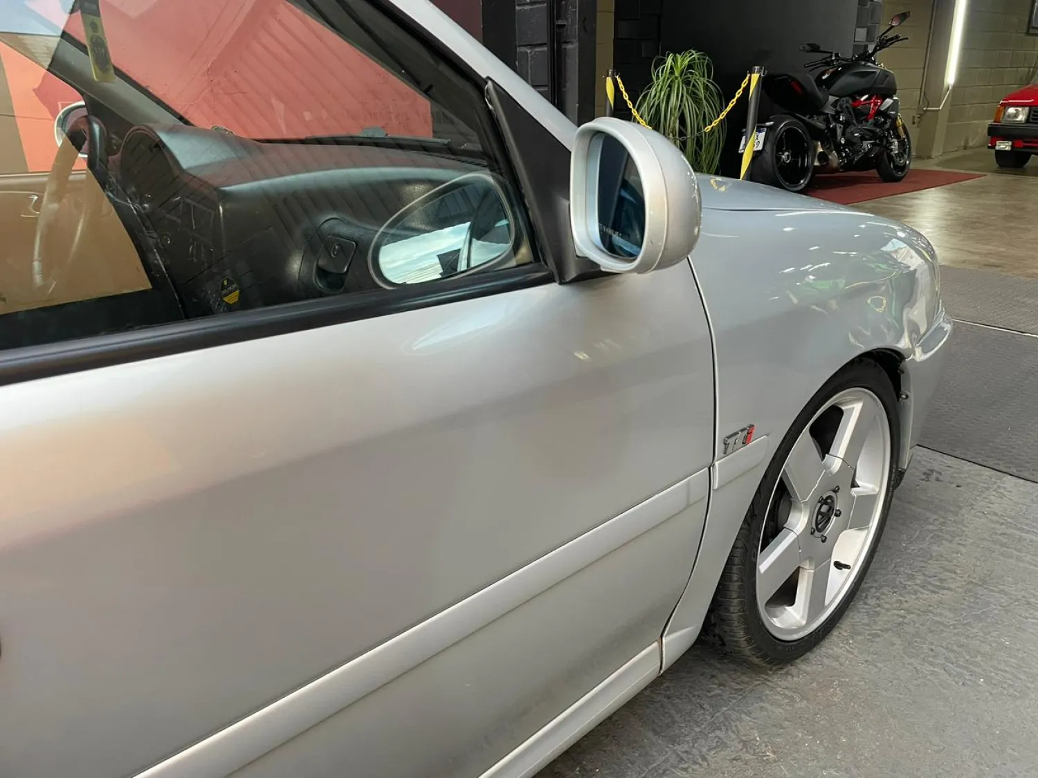 Saveiro - Foto #7 do anúncio à venda de Carro clássico