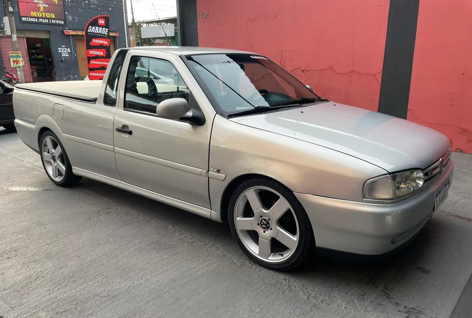Saveiro - Foto #8 do anúncio à venda de Carro clássico