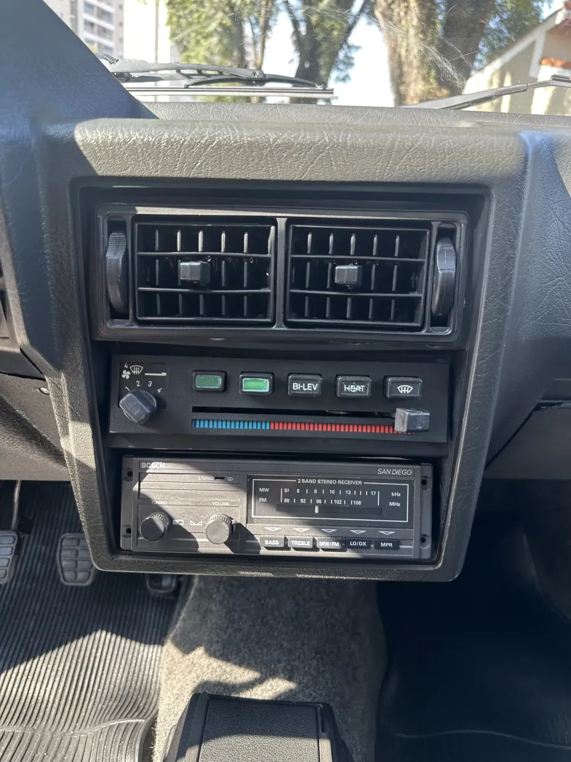 Saveiro - Foto #15 do anúncio à venda de Carro clássico