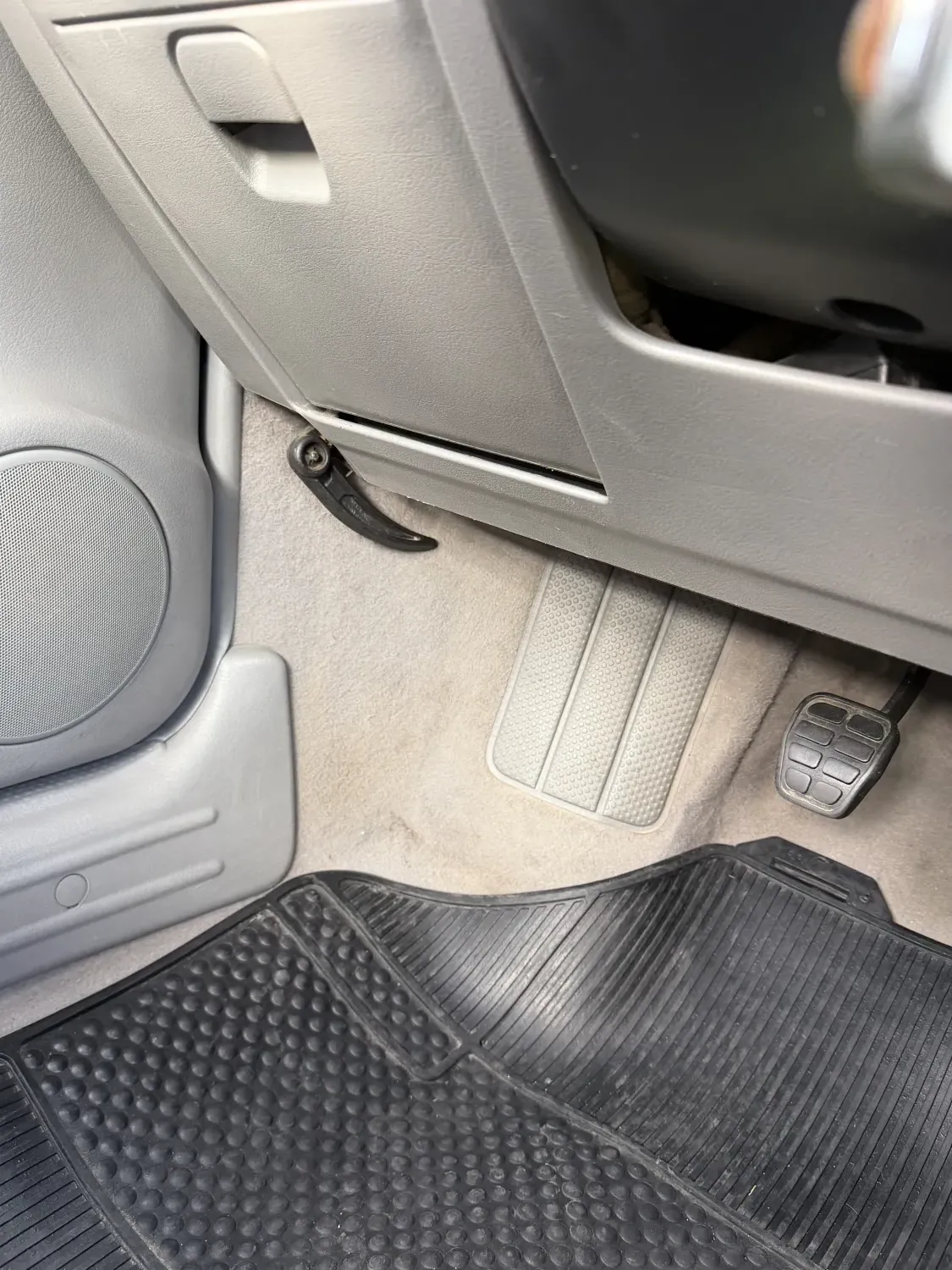 avv-volkswagen-saveiro-venda-0ea0be4-imagem-015