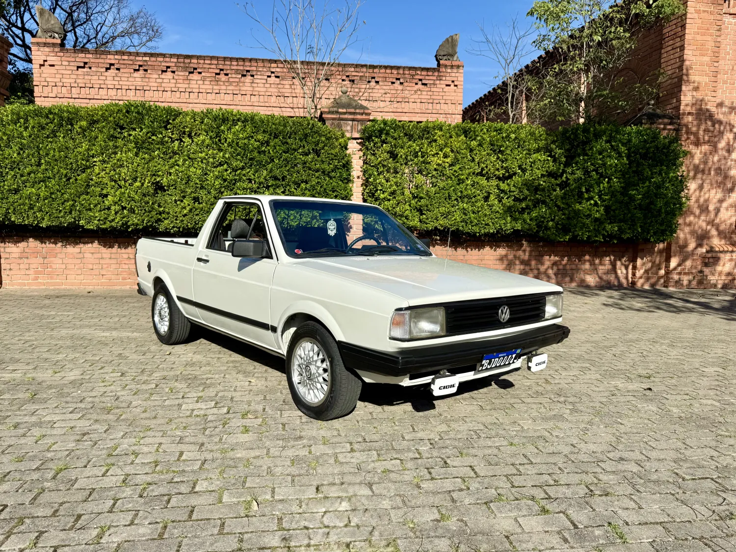 avv-volkswagen-saveiro-venda-2573596-imagem-001