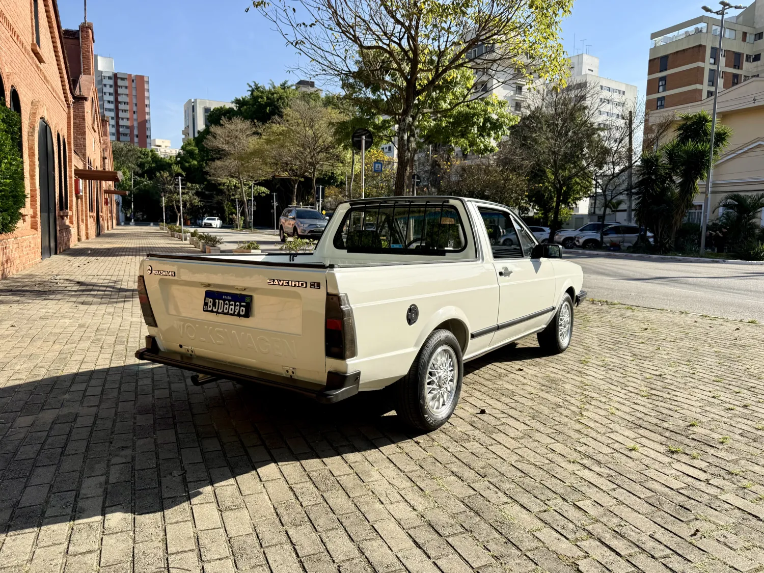 avv-volkswagen-saveiro-venda-2573596-imagem-003