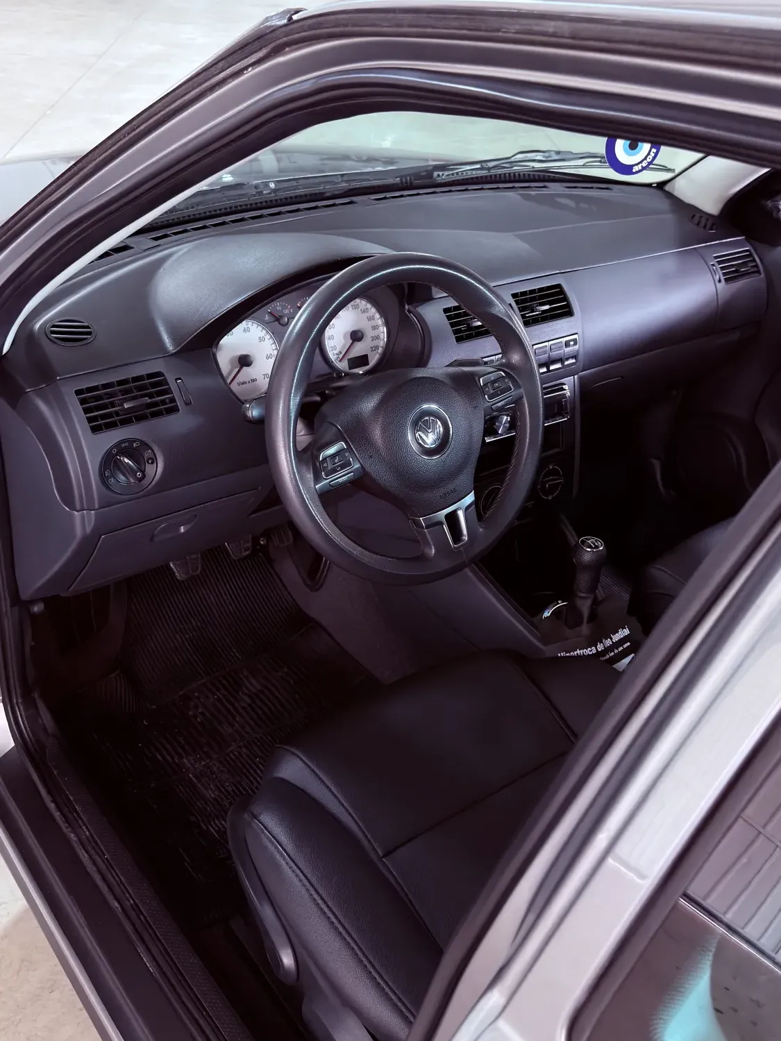 avv-volkswagen-saveiro-venda-8d290f2-imagem-004
