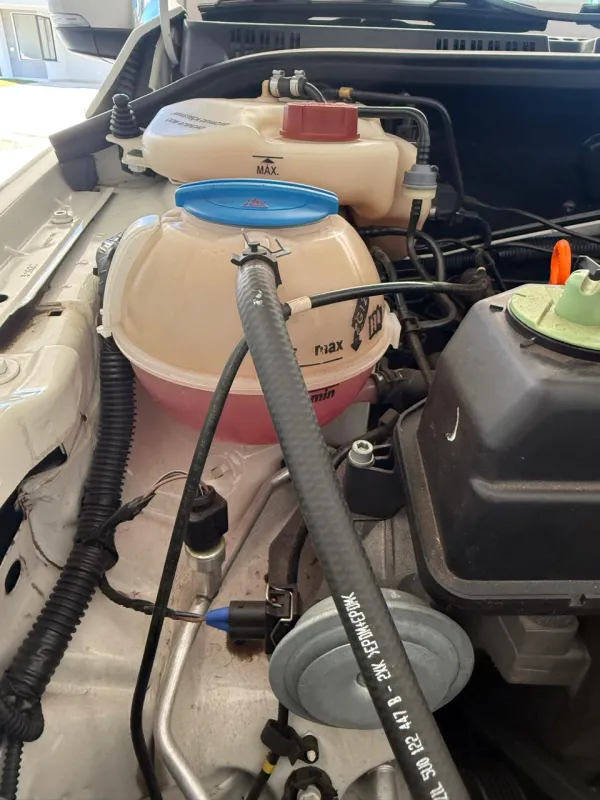 avv-volkswagen-saveiro-venda-9eb9a4e-imagem-019