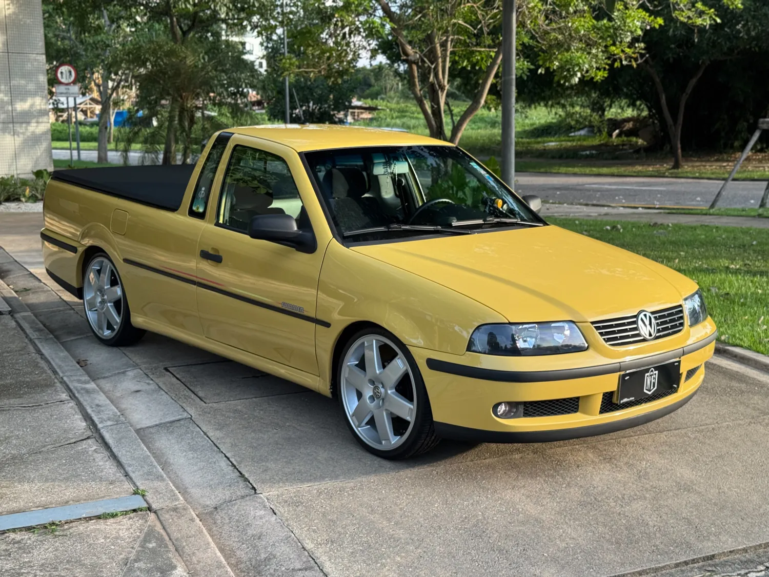 avv-volkswagen-saveiro-venda-c4da689-imagem-001
