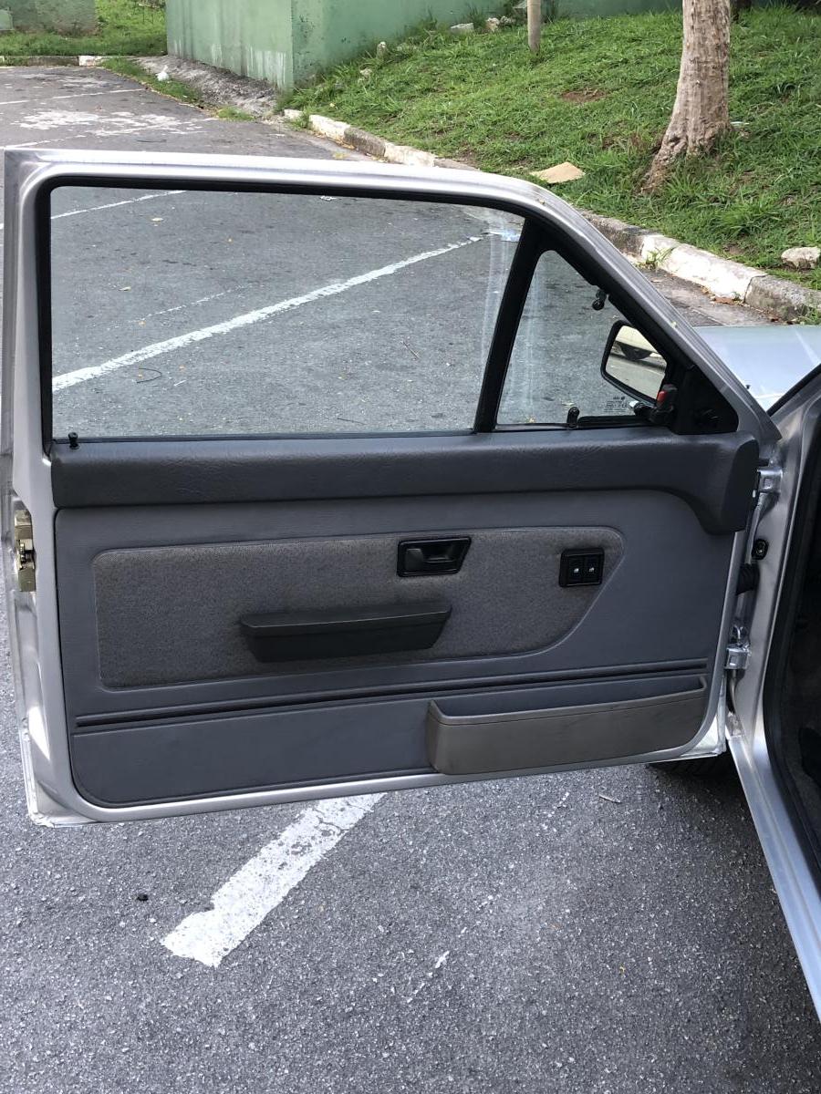 Saveiro - Foto #4 do anúncio à venda de Carro clássico