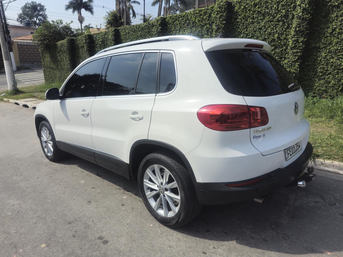 Tiguan - Foto #12 do anúncio à venda de Carro clássico
