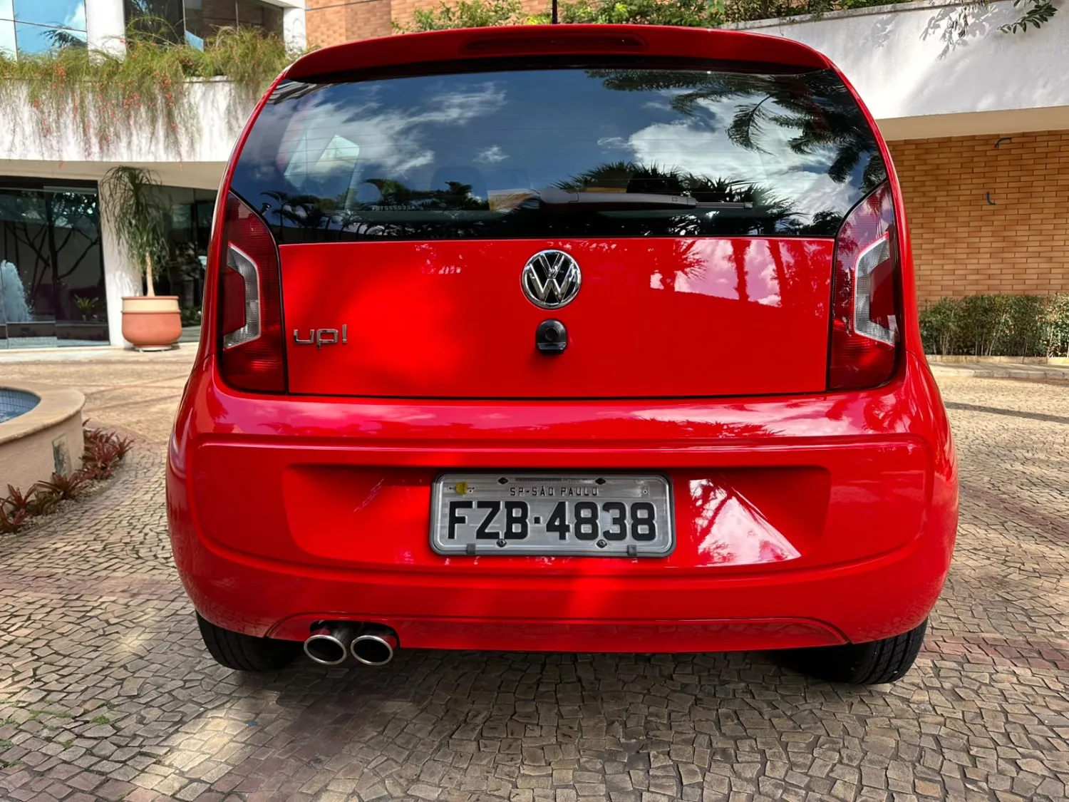 Up - Foto #6 do anúncio à venda de Carro clássico